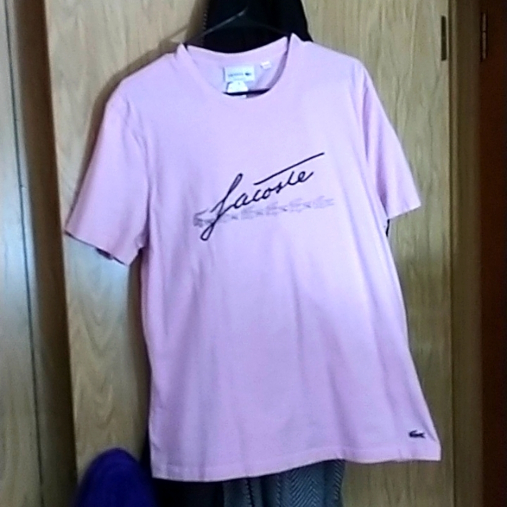 Lacoste shirt 👕 Lightly Used